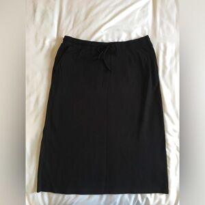 Inherit Jordan Midi Skirt | Black | M